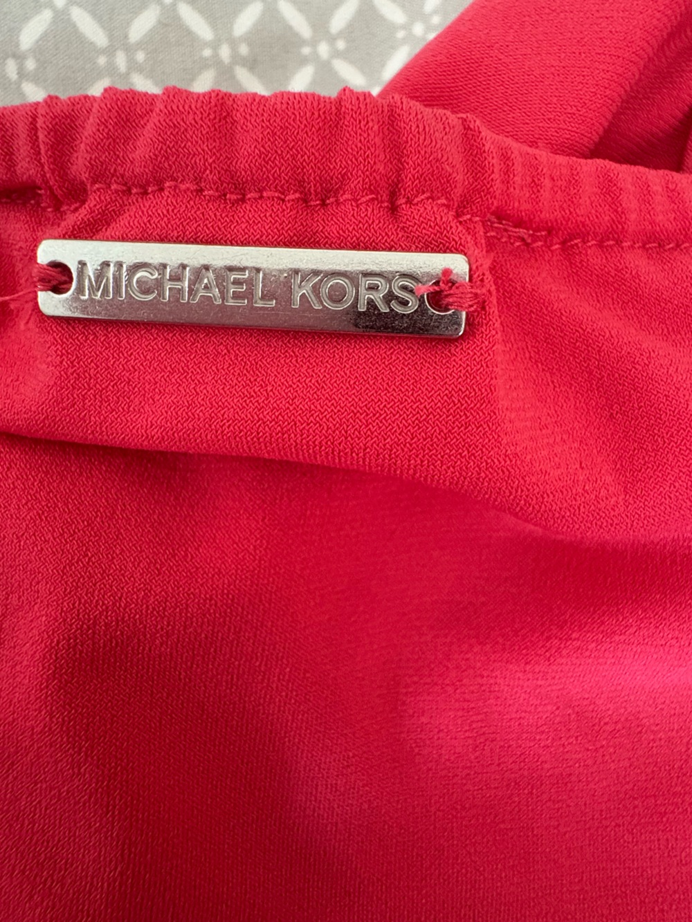Small Michael Kors Pink Cold Shoulder Keyhole Long Sleeve Top - Picture 13 of 16